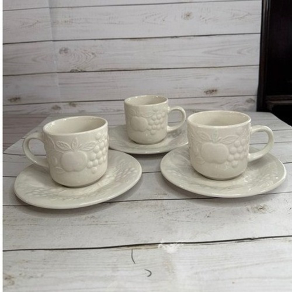 Set of 3 Gibson‎ Designs White Embossed Fruit Coffee Cups & Saucers